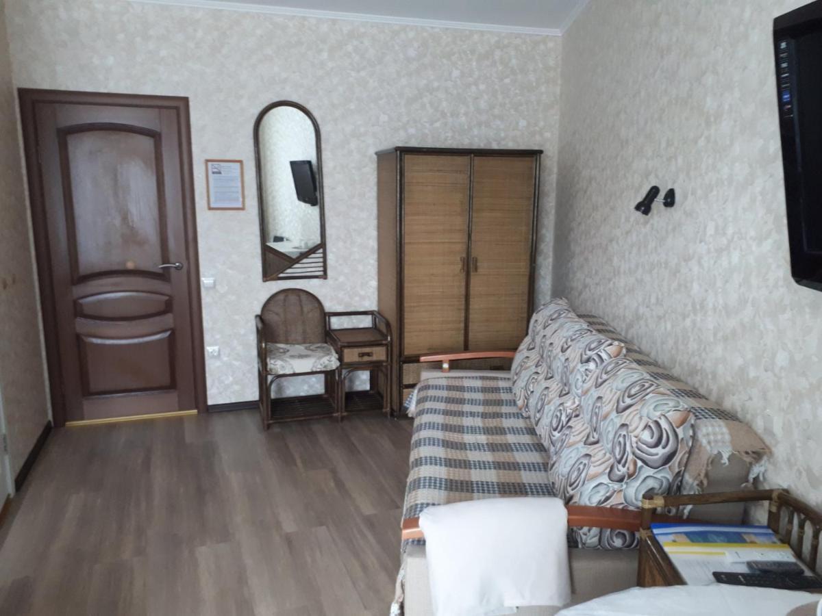 Orion Guest House Kaliningrad Ngoại thất bức ảnh