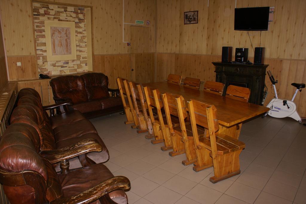 Orion Guest House Kaliningrad Ngoại thất bức ảnh