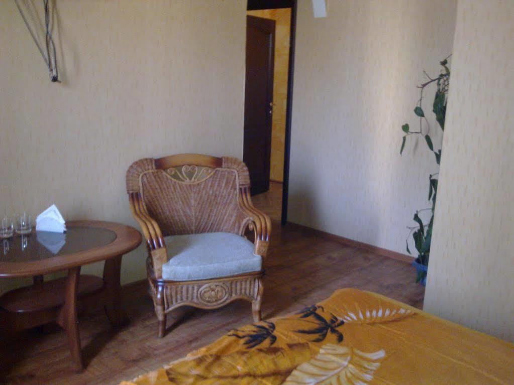 Orion Guest House Kaliningrad Ngoại thất bức ảnh